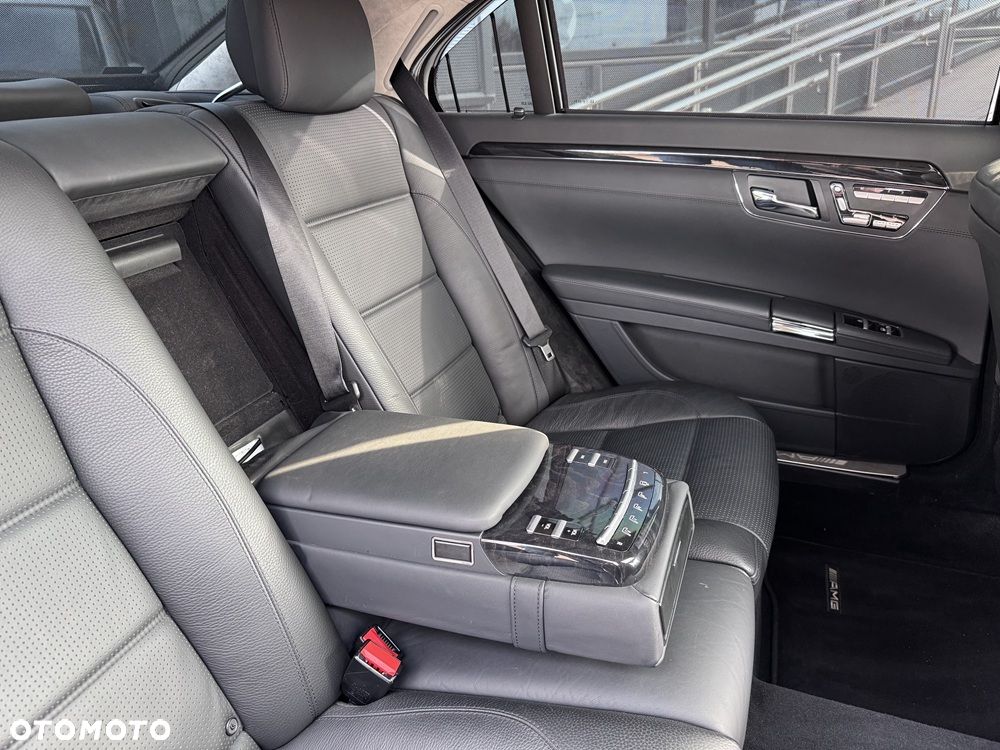 Mercedes-Benz Klasa S 63 AMG L - 22
