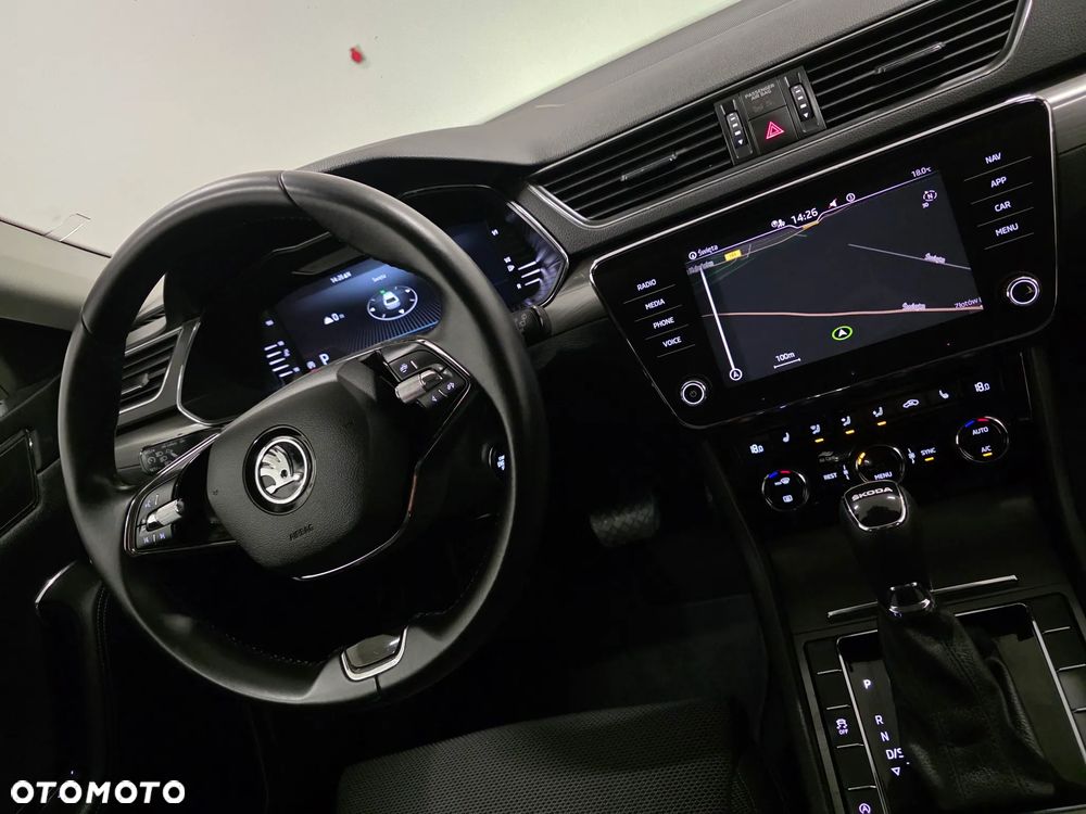 Skoda Superb 2.0 TSI Style DSG - 8