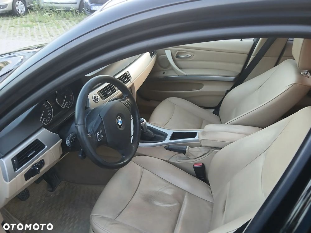 BMW Seria 3 - 13
