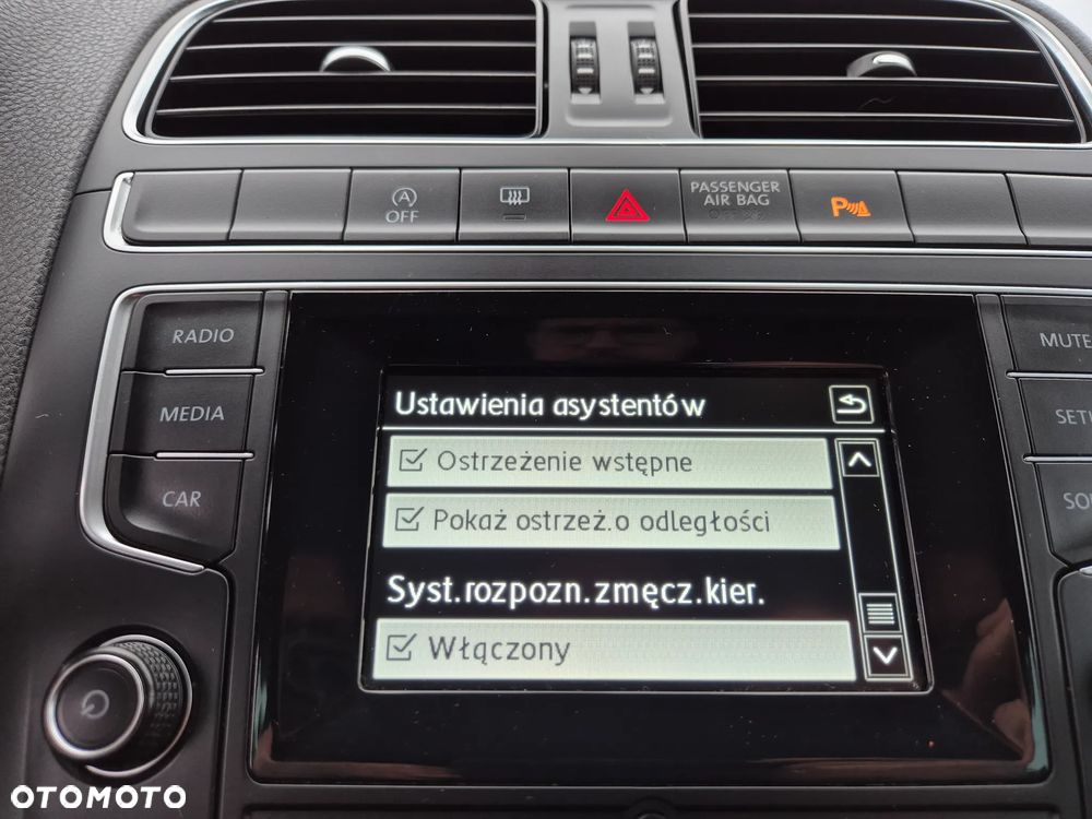Volkswagen Polo 1.4 TDI (Blue Motion Technology) Highline - 40