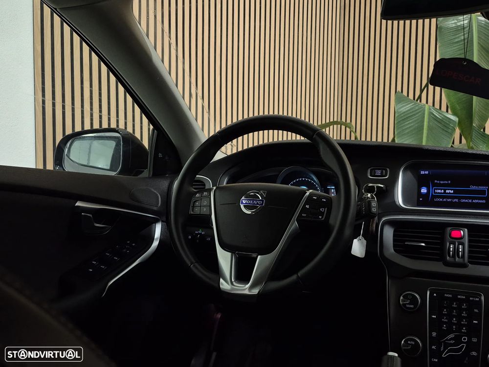 Volvo V40 Cross Country 1.6 D2 Momentum Powershift - 28