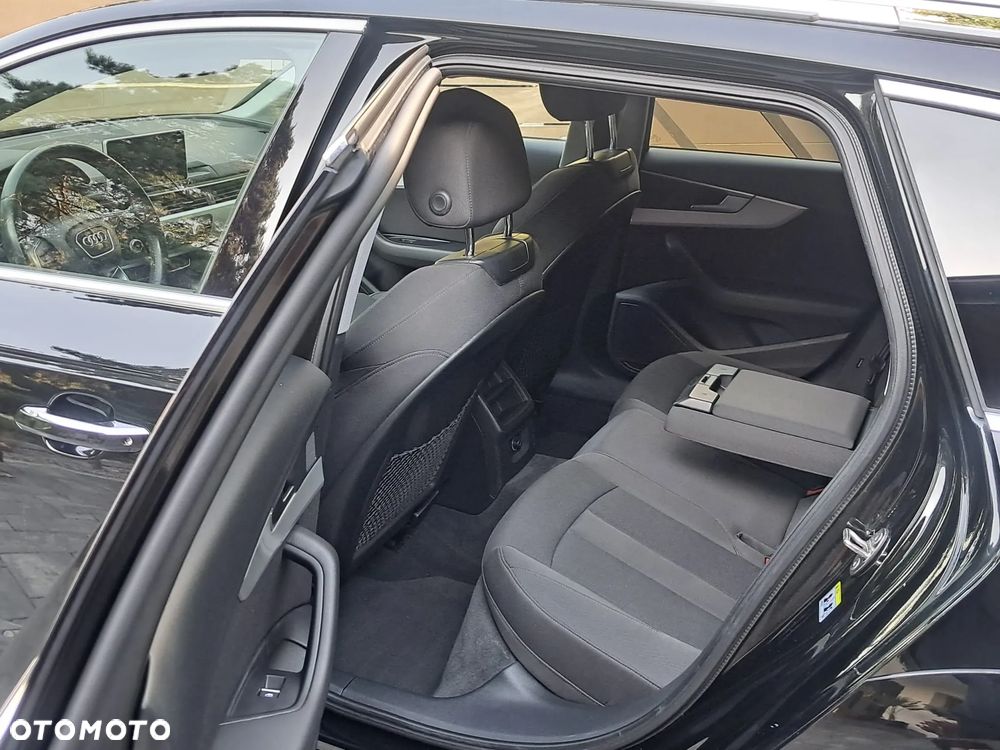 Audi A4 Allroad - 14