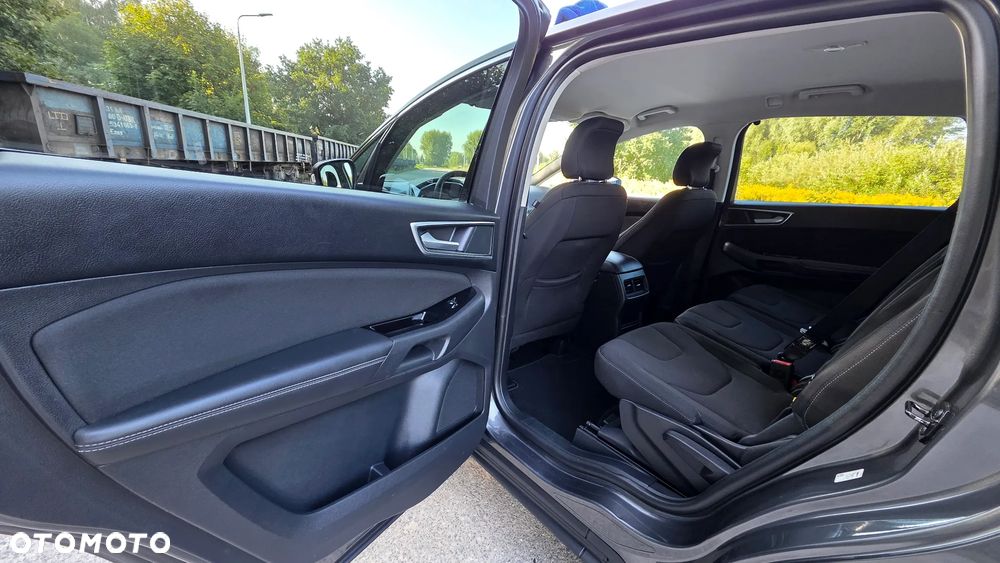 Ford S-Max 2.0 TDCi 4WD Titanium PowerShift - 28