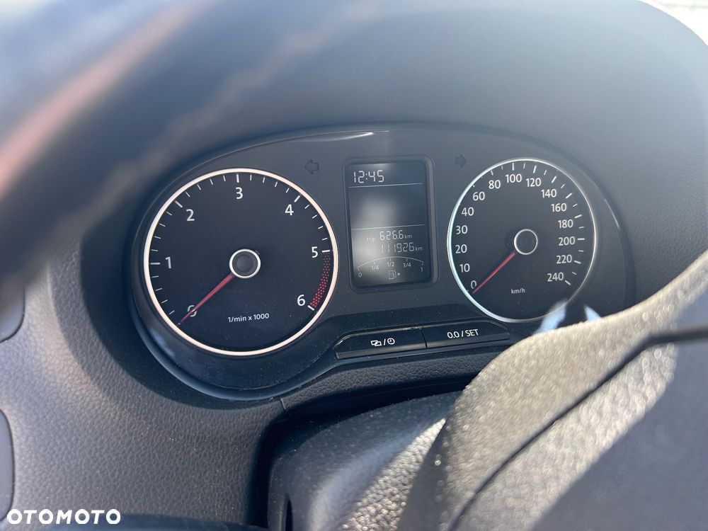 Volkswagen Polo 1.6 TDI DPF Highline - 6