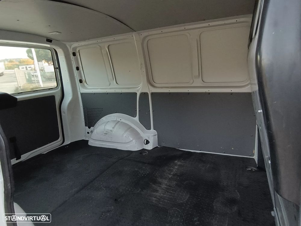 VW Transporter 2.0 TDi Business - 2