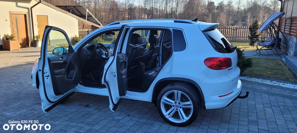 Volkswagen Tiguan 2.0 TDI 4Mot Perfectline R-Style DSG - 9