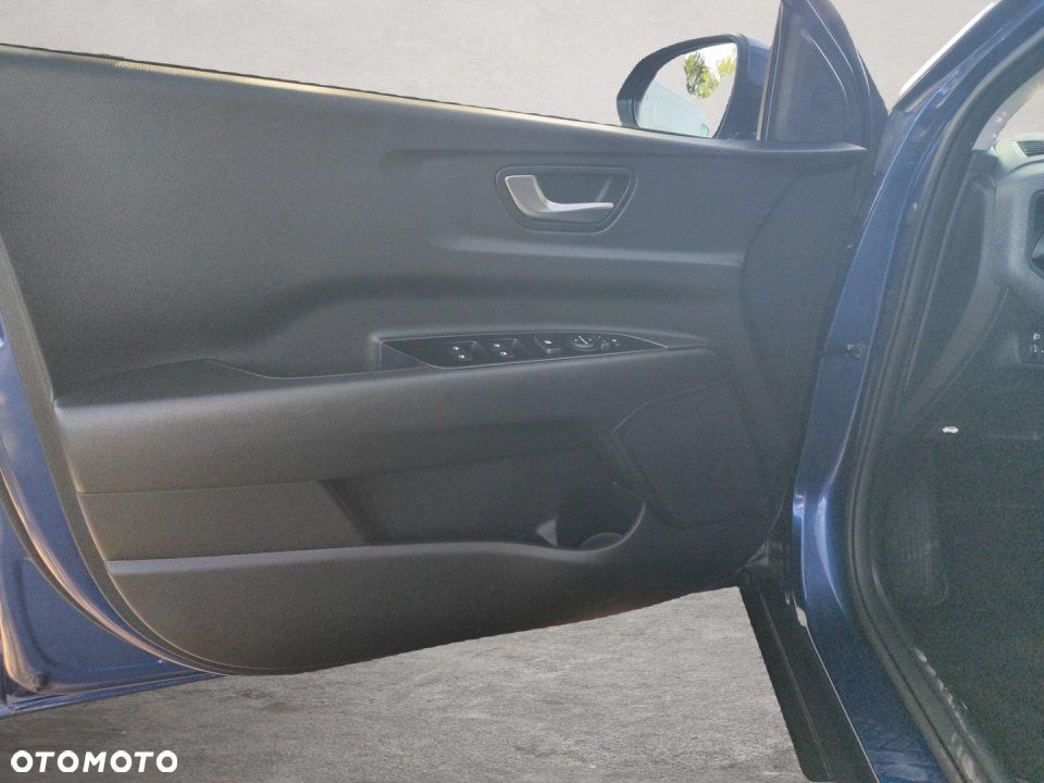 Kia Stonic - 10