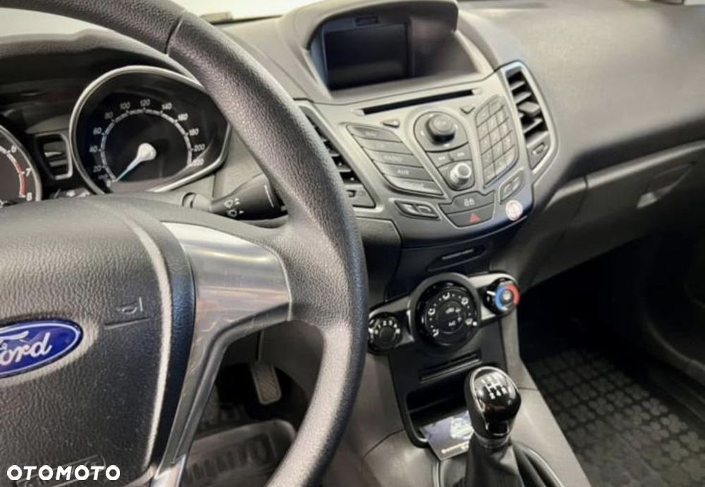 Ford Fiesta 1.25 SYNC Edition - 11