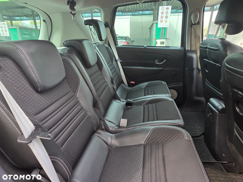 Renault Scenic - 5