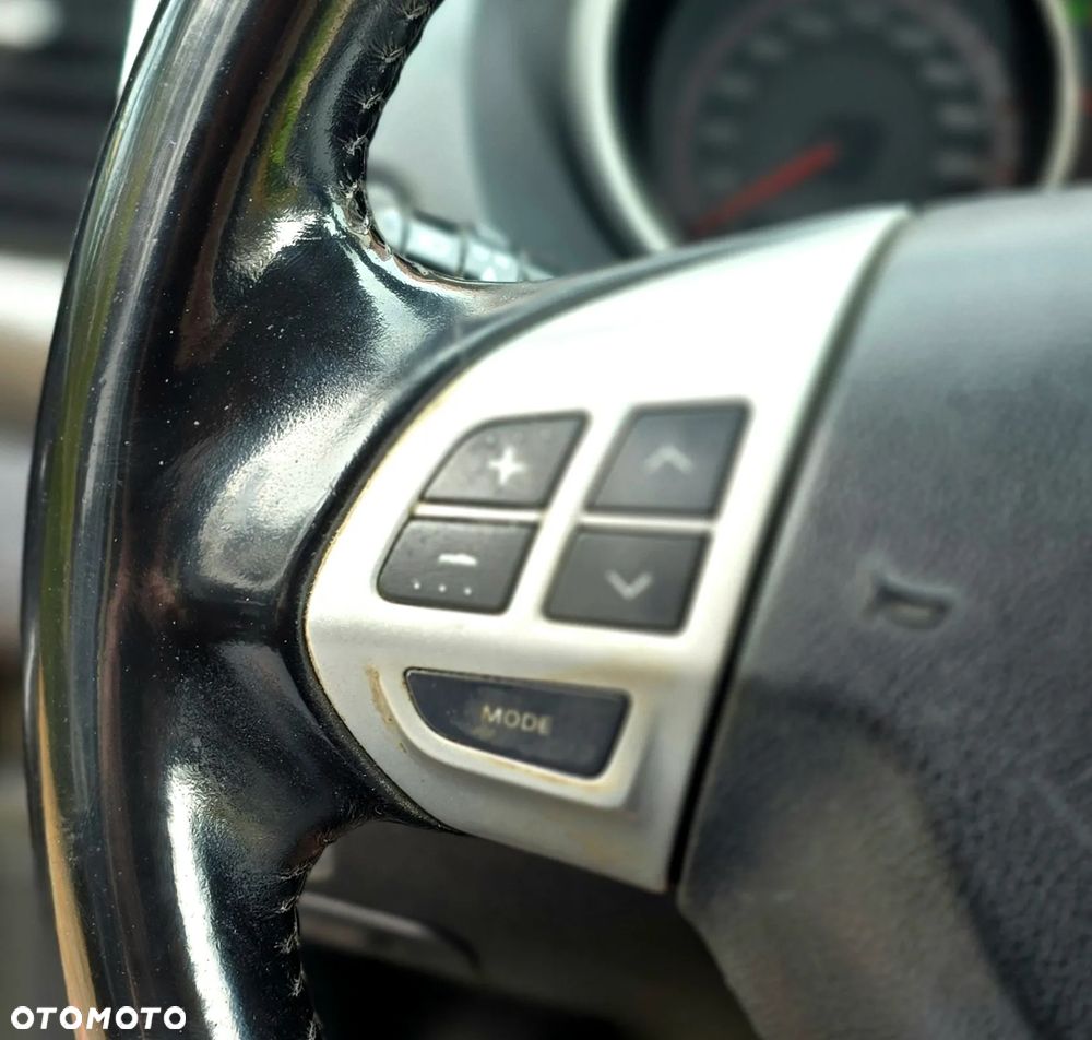 Peugeot 4007 2009