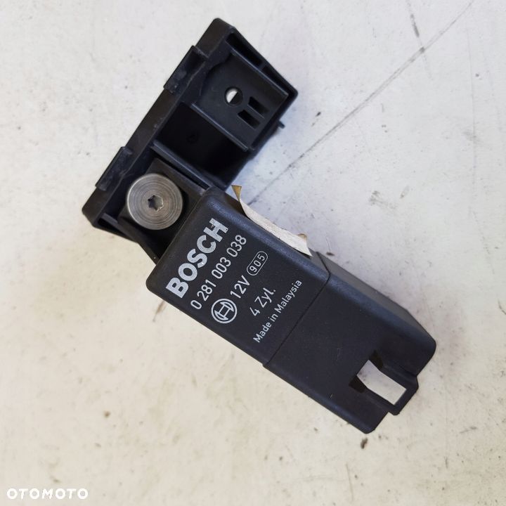 Przekaźnik świec żarowych - Bosh - Audi, VW, Seat - 1