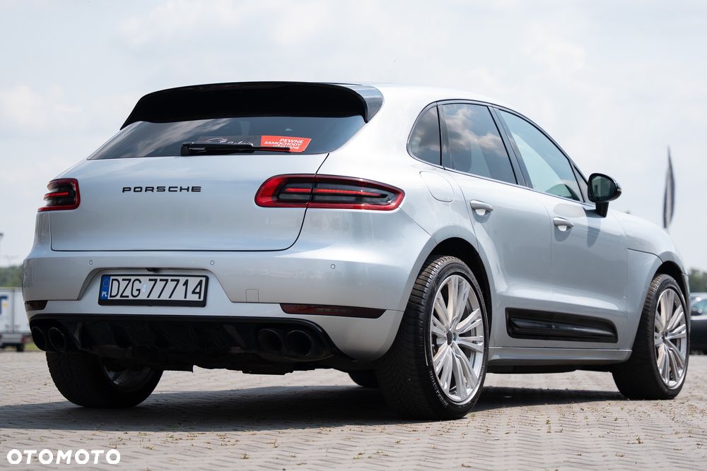 Porsche Macan S - 12