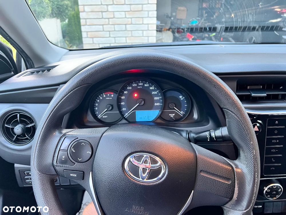 Toyota Corolla 1.33 Comfort - 4