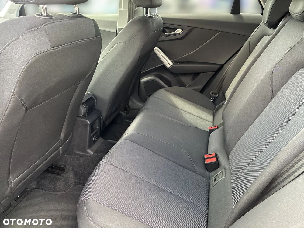 Audi Q2 30 TFSI - 13