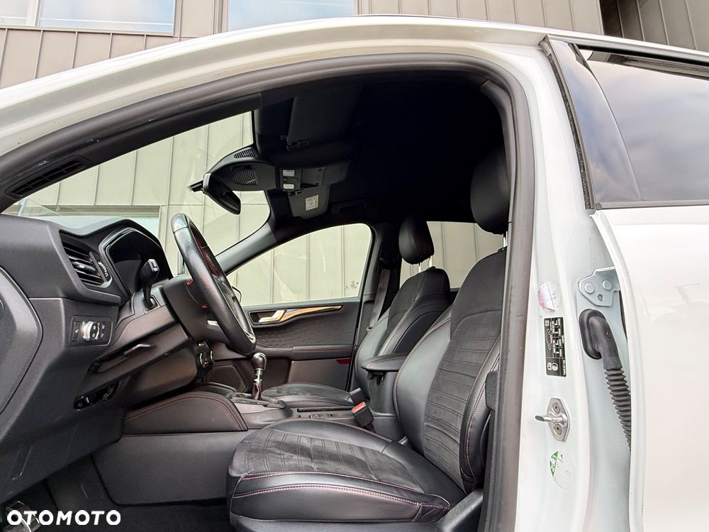 Ford Kuga 2.0 EcoBlue Hybrid ST-LINE X - 19
