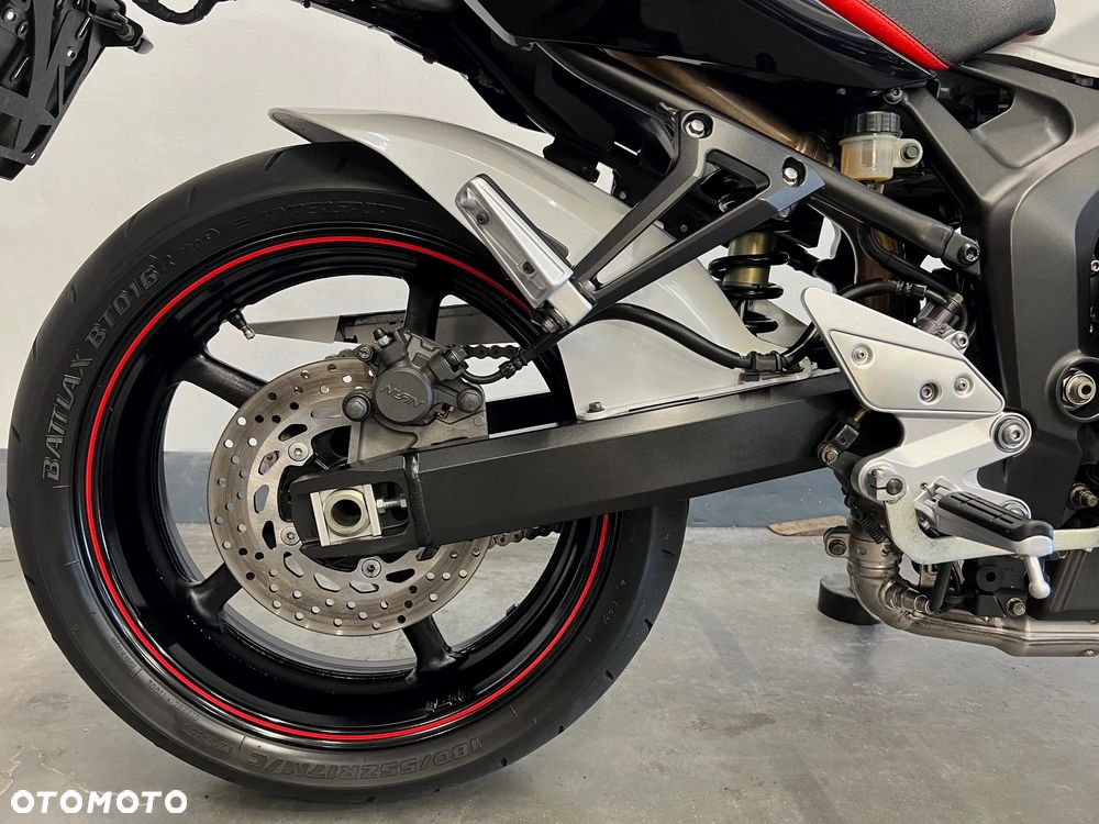 Yamaha FZ6 - 35