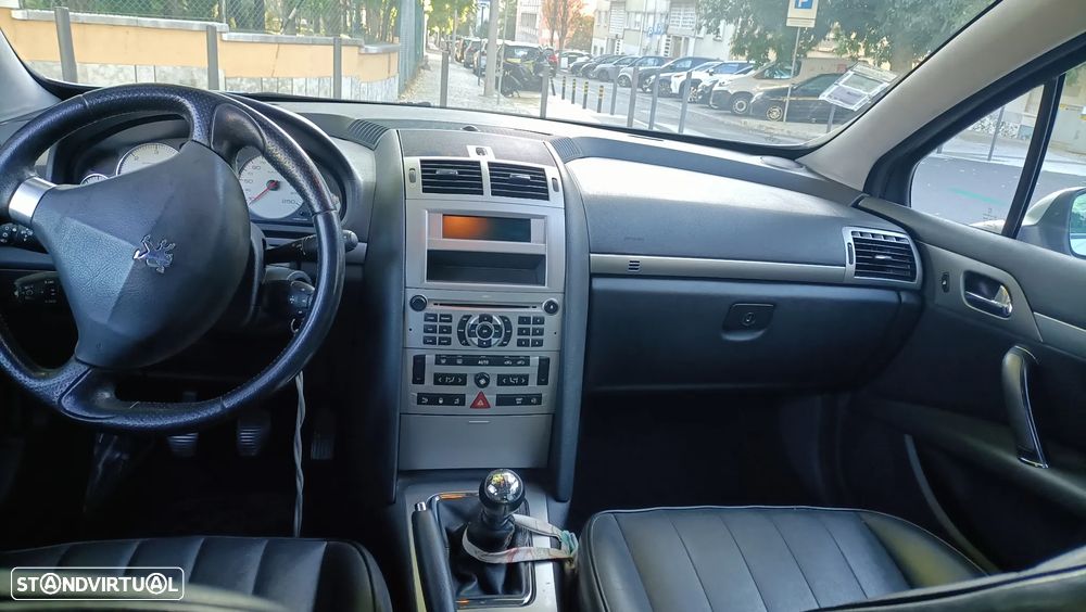 Peugeot 407 SW 2.2 HDi Executive - 6