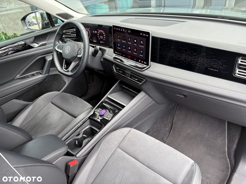 Volkswagen Tiguan - 17