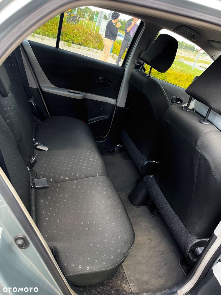 Toyota Yaris 1.3 Luna A/C - 7
