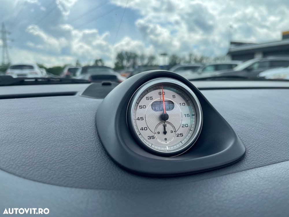 Porsche 911 Carrera S PDK - 20