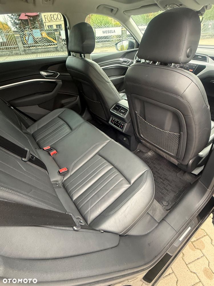 Audi e-tron 50 Quattro S Line - 17