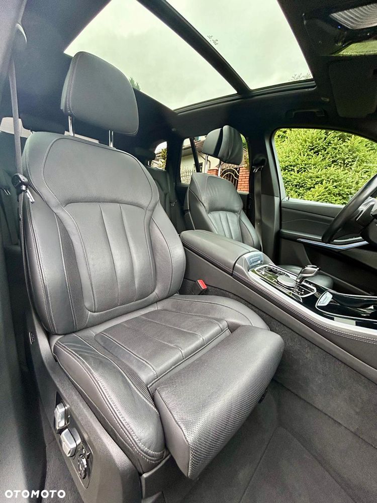 BMW X5 xDrive45e - 22
