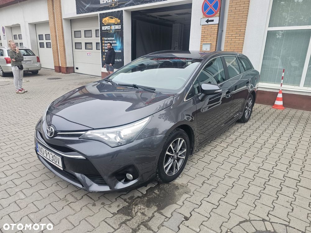 Toyota Avensis - 4