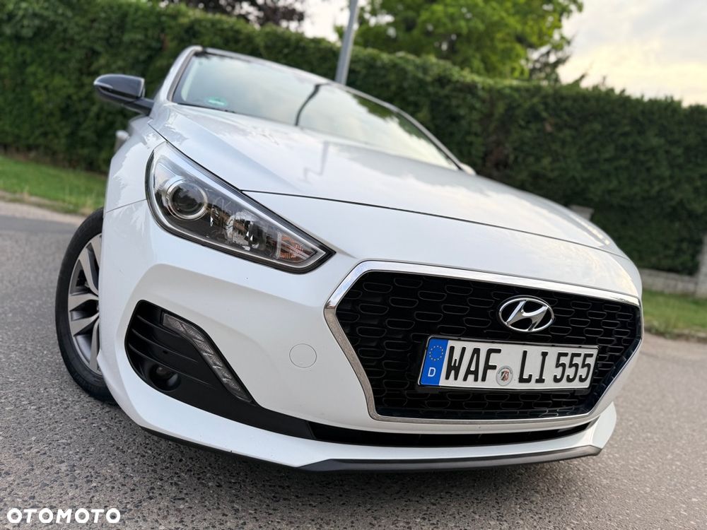 Hyundai i30 1.4 Premium - 2
