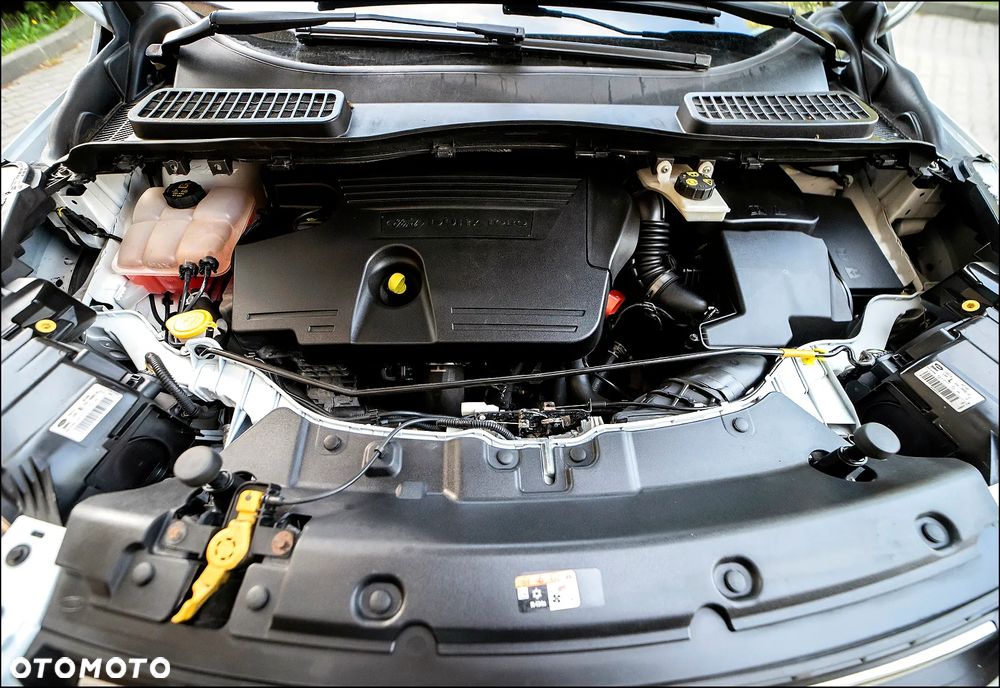 Ford Kuga - 39