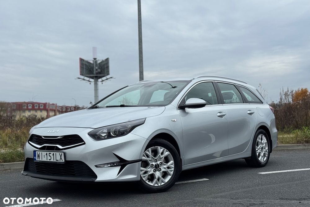 Kia Ceed 1.5 T-GDI M - 13