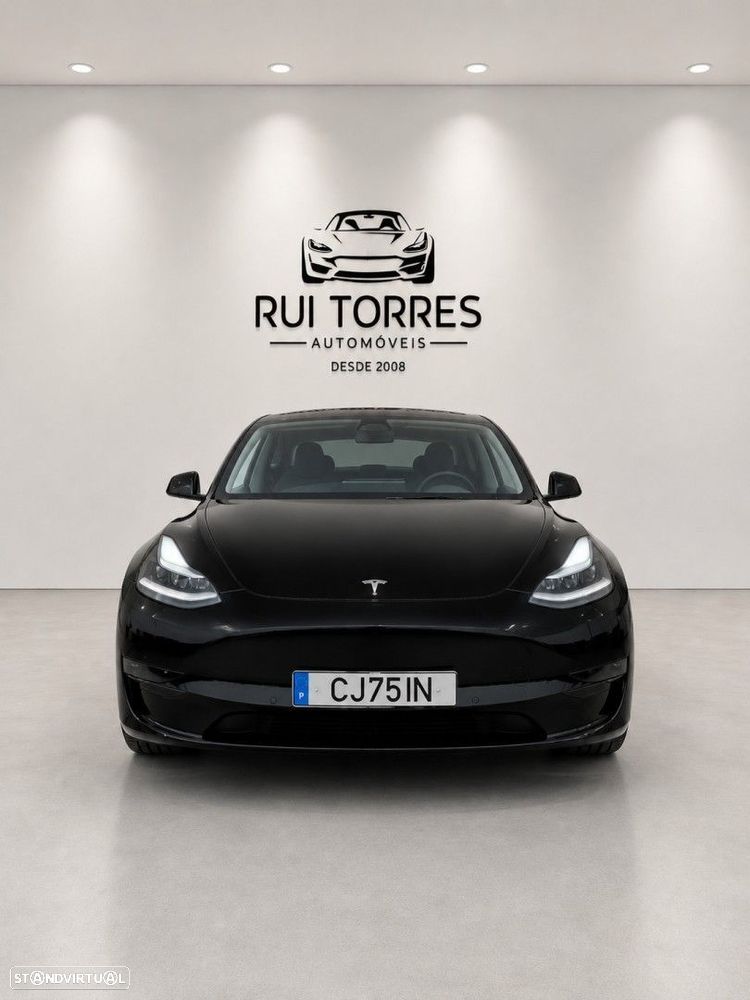 Tesla Model Y Long Range Dual Motor AWD - 10