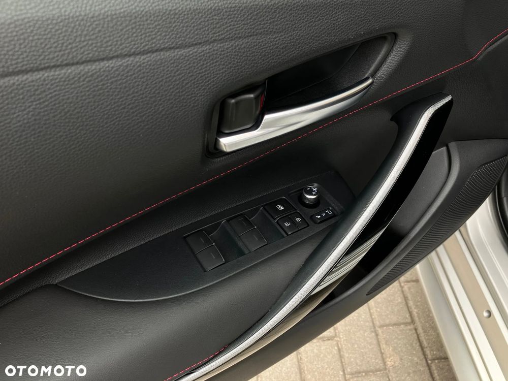 Toyota Corolla 2.0 Hybrid Selection - 34