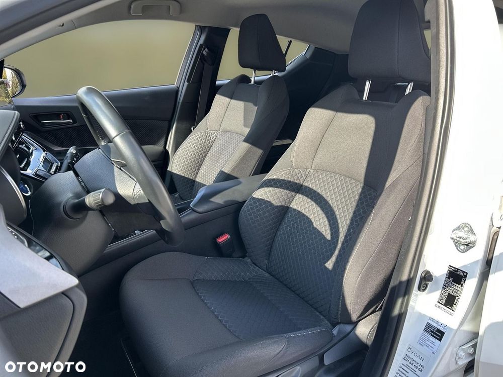 Toyota C-HR 1.8 Hybrid GPF Comfort - 11