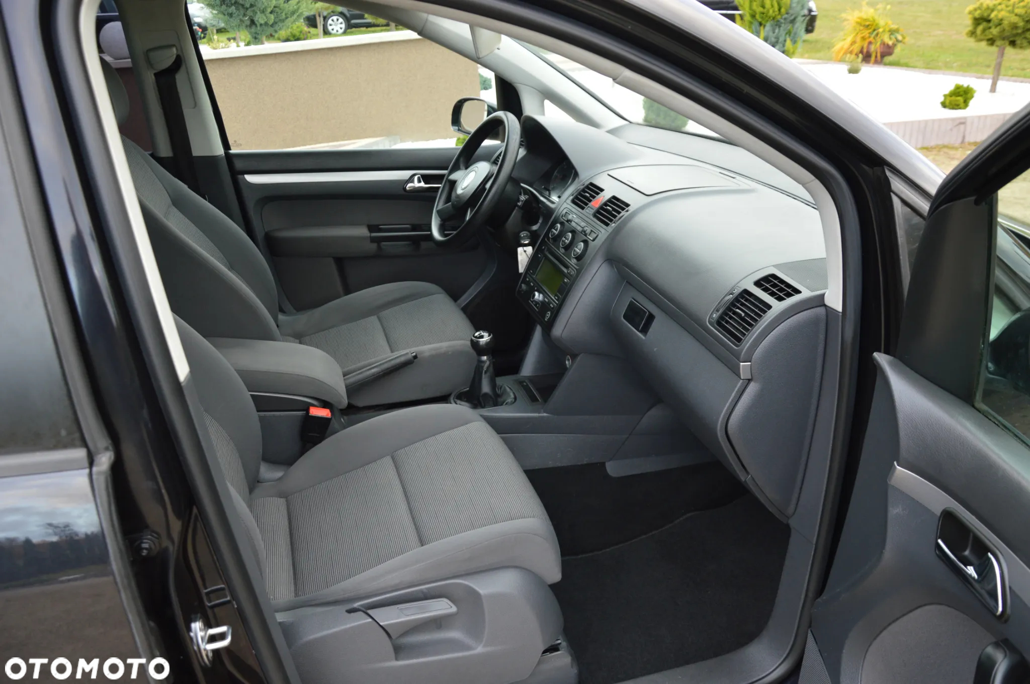 Volkswagen Touran 2.0 TDI Goal - 14