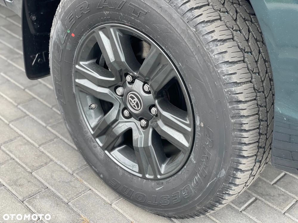 Toyota Hilux 2.8 D-4D Double Cab SR5 4x4 - 6