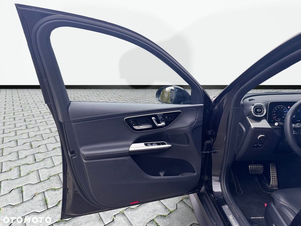 Mercedes-Benz GLC 200 mHEV 4-Matic AMG Line - 11