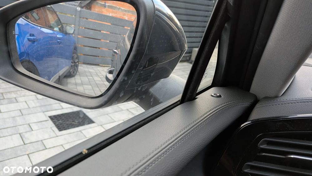 Volkswagen Tiguan - 20