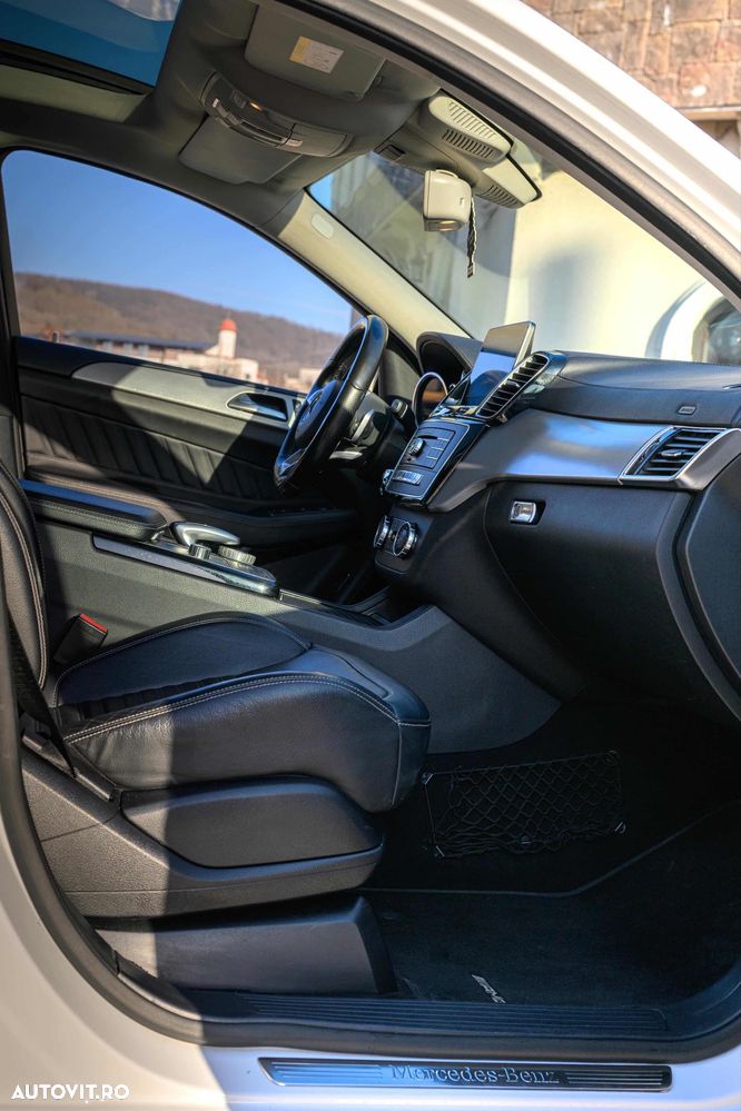 Mercedes-Benz GLE 350 d 4MATIC 9G-TRONIC AMG Line - 21