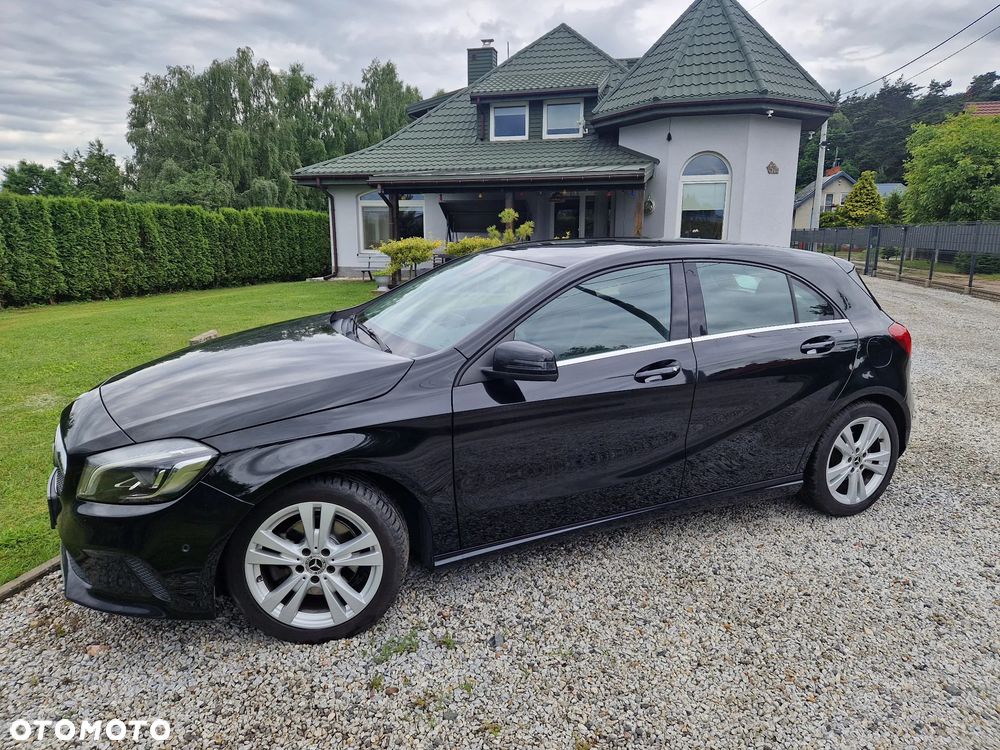 Mercedes-Benz Klasa A 180 (BlueEFFICIENCY) 7G-DCT Urban - 3