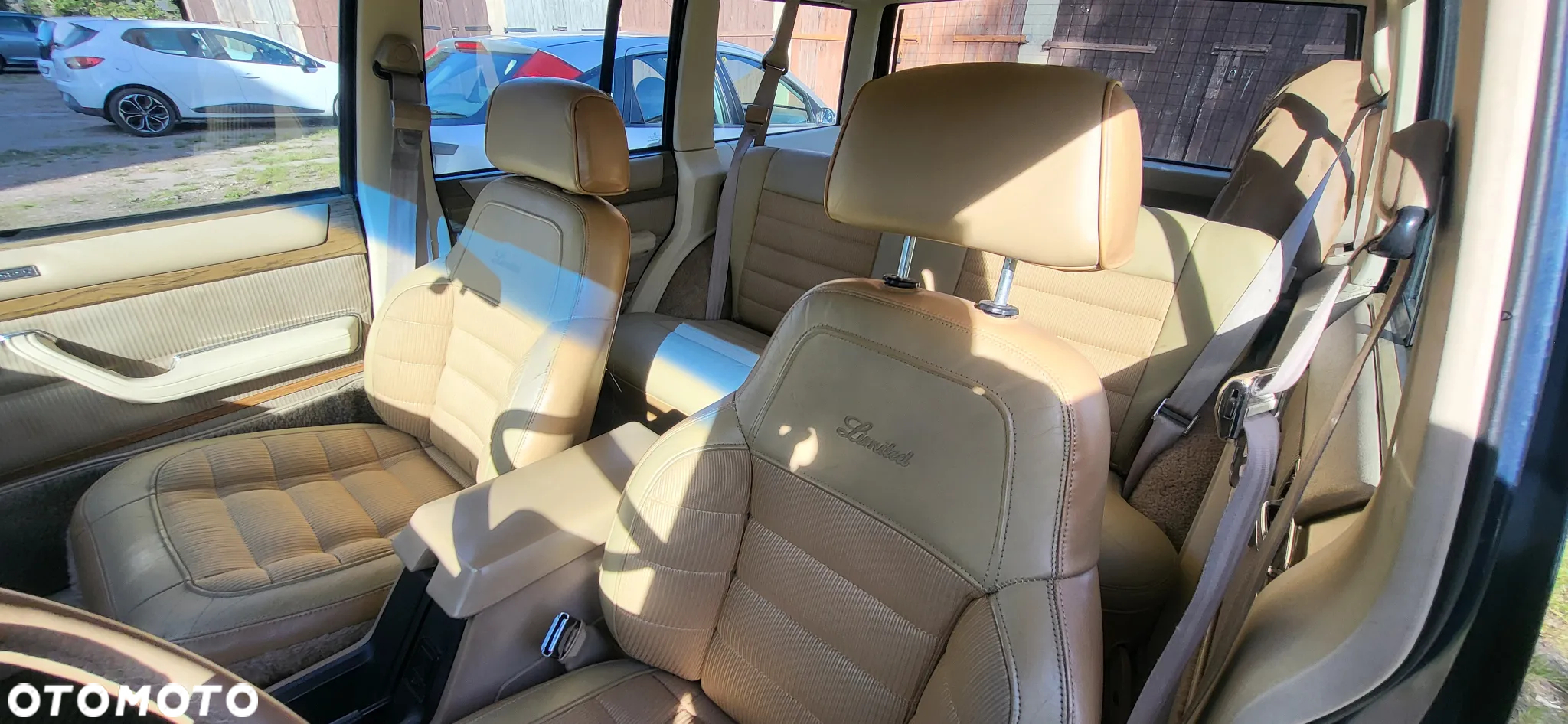 Jeep Cherokee - 6