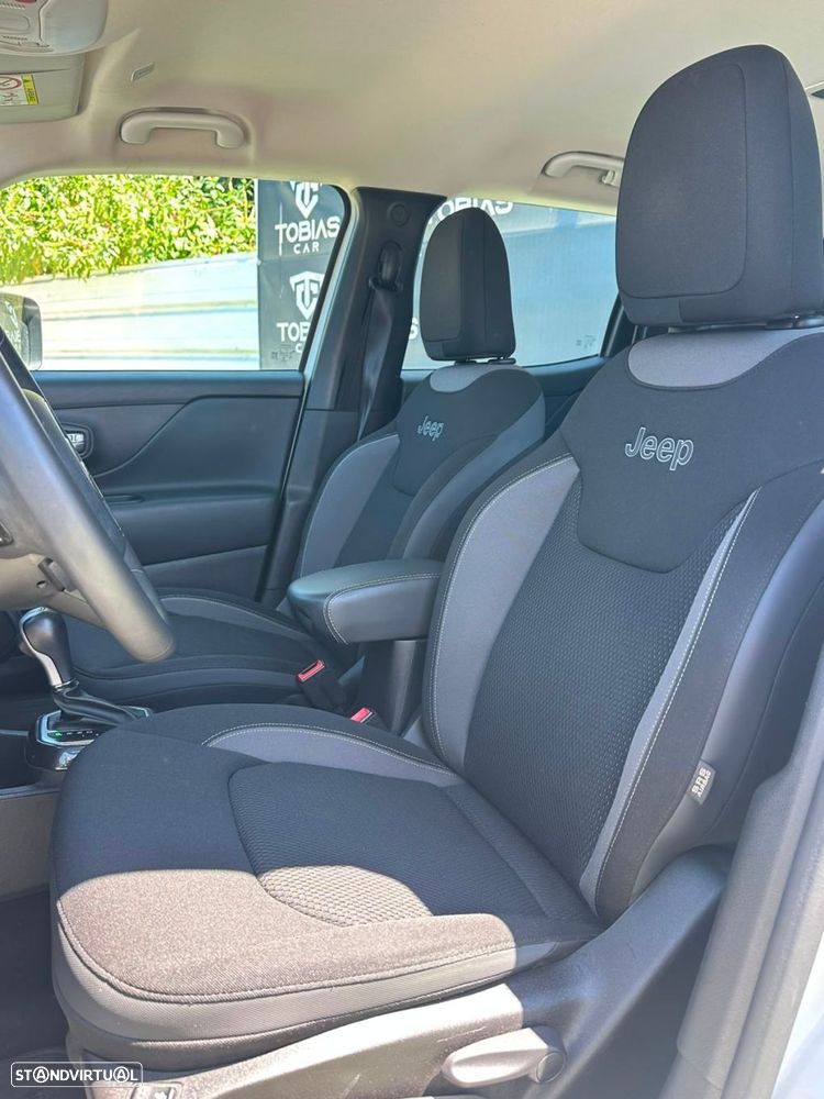 Jeep Renegade - 10