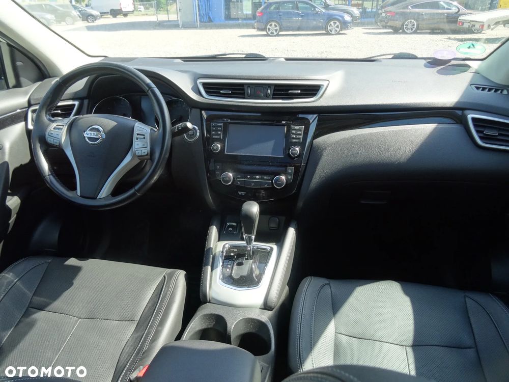 Nissan Qashqai 1.2 DIG-T Acenta Xtronic - 16