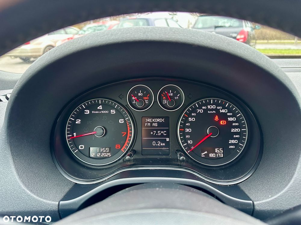 Audi A3 Sportback 1.8 TFSI S line Sportpaket Plus - 31