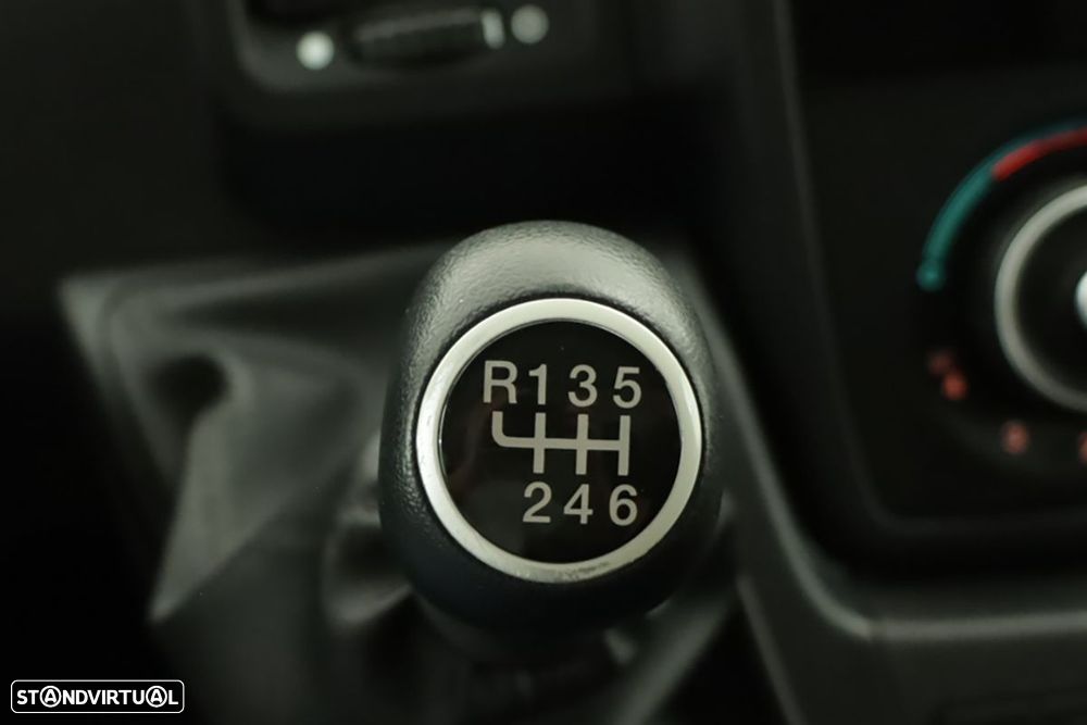 Opel 3.5t heavy 2.2 d l4h2 - 10