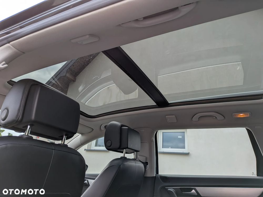 Volkswagen Passat 2.0 TDI Highline - 13