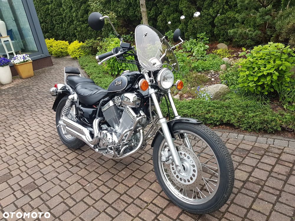 Yamaha XV - 9