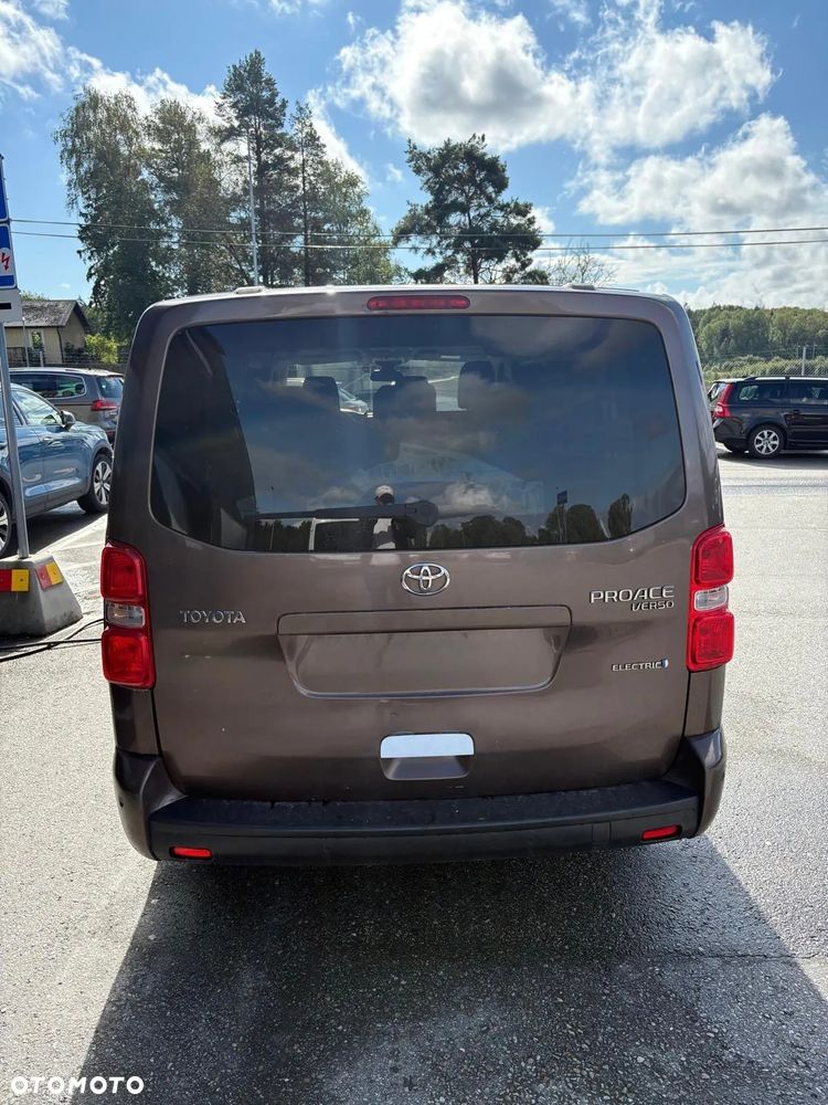 Toyota Proace Verso EV Long 75kWh Business - 3