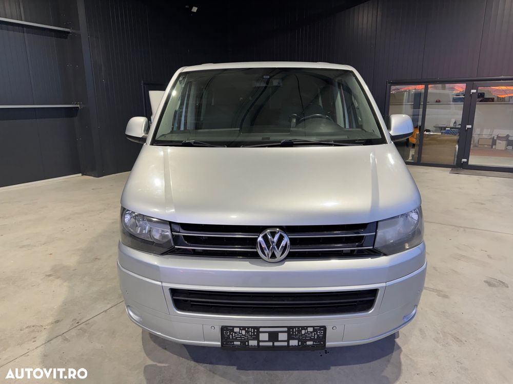 Volkswagen Multivan - 11