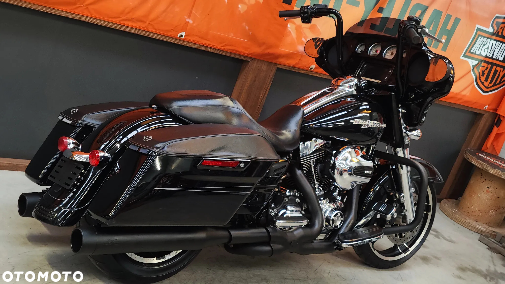 Harley-Davidson FLHXS Special - 3