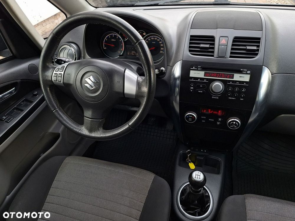 Suzuki SX4 - 6